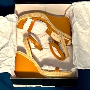 Dolce vita wedge sandals